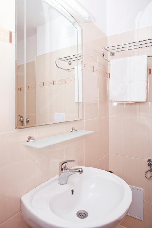 Hotel Neko Saturn Pokoj fotografie